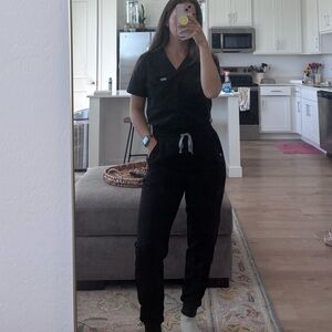 FIGS “black” set